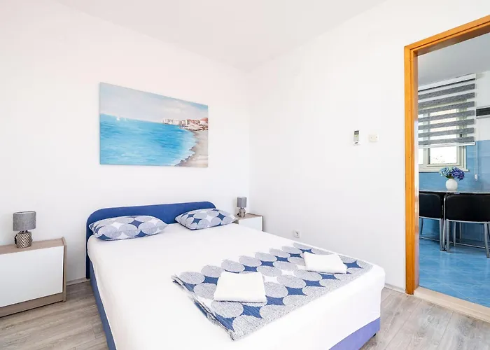 & Alan - One Bedroom With Balcony And Sea View Apartamento *